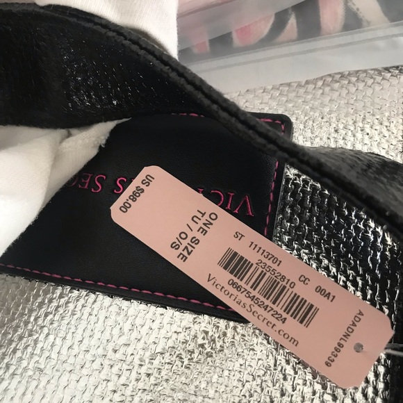 Victoria’s Secret tote - Picture 3 of 3